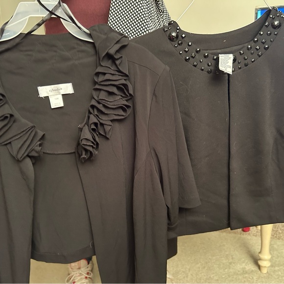 14-18 CLOTHING BUNDLE - Picture 4 of 6